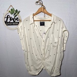 Abercrombie & Fitch twist front blouse